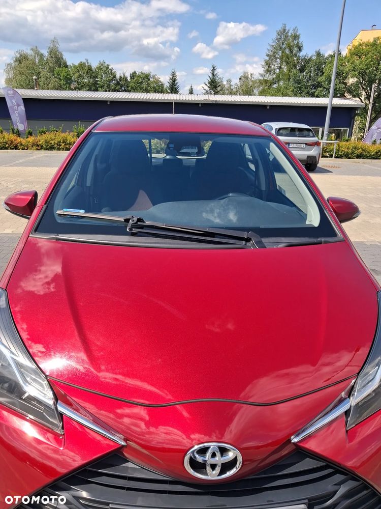 Toyota Yaris 1.5 Premium - 4