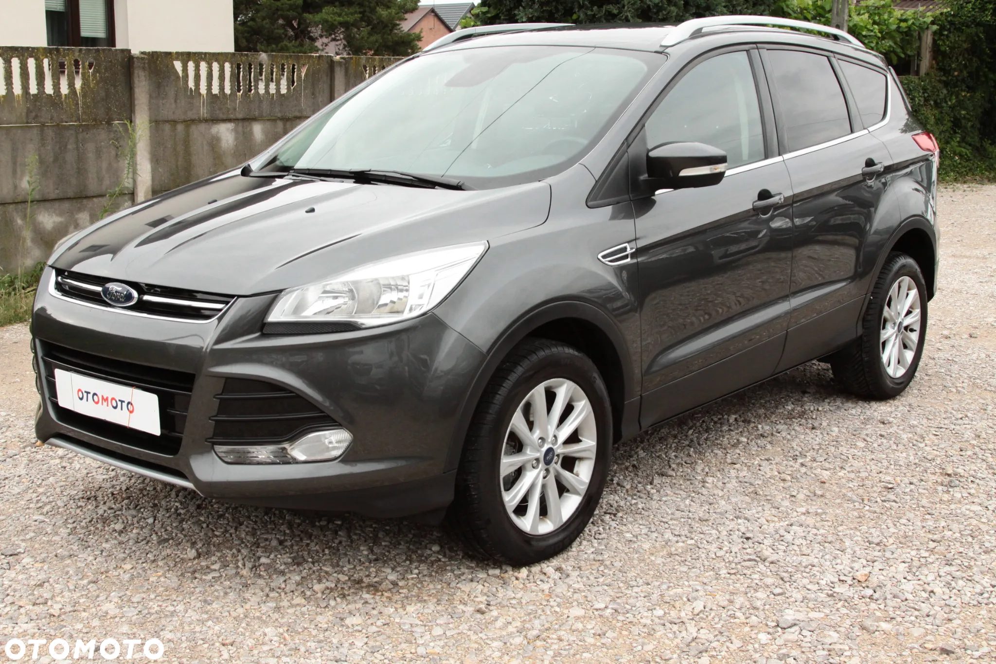 Ford Kuga 2.0 TDCi 2x4 Titanium - 5