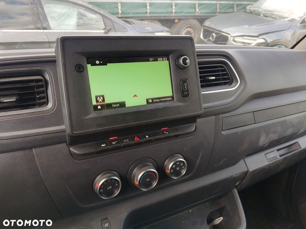 Renault Master L2H2, 23r, Euro 6, ,2,3 diesel, niski przebieg - 11
