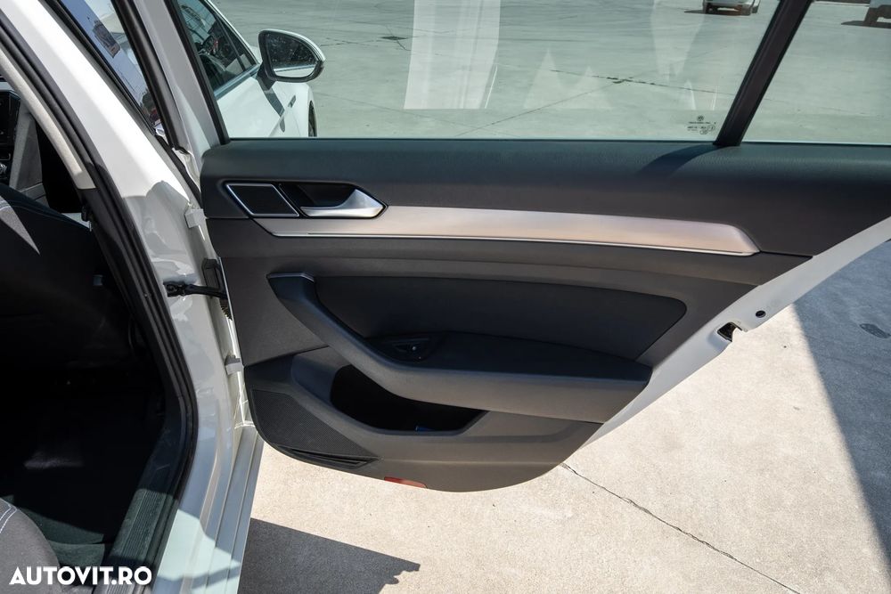 Volkswagen Passat 1.4 TSI DSG GTE - 35