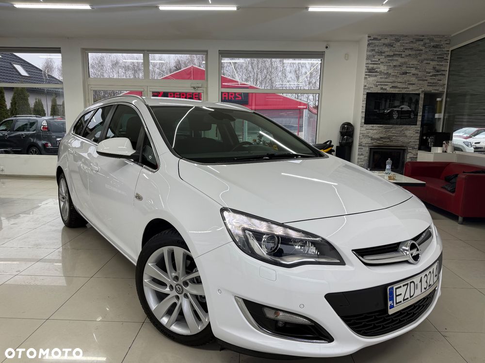 Opel Astra 1.6 CDTI Sport - 1