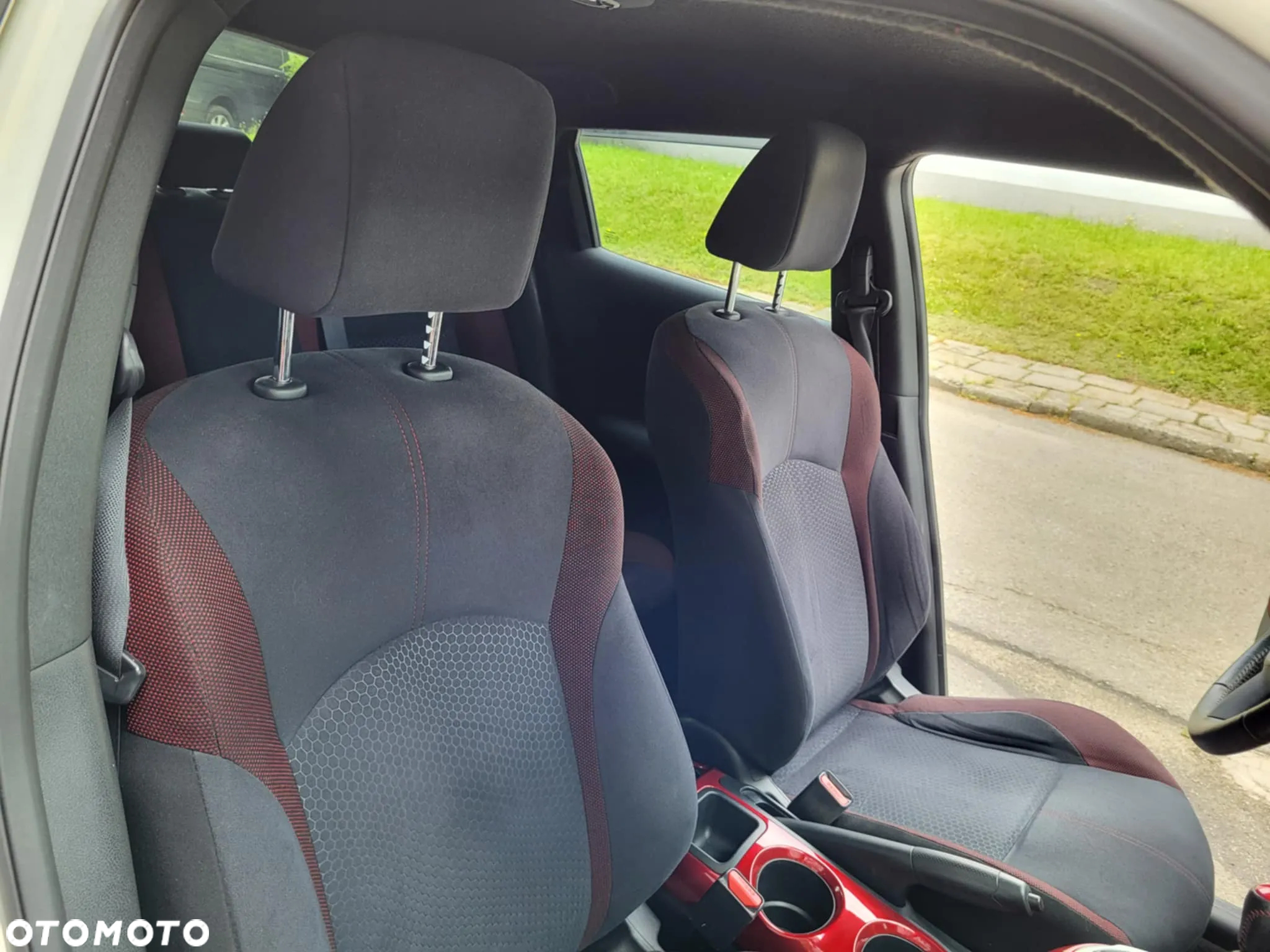 Nissan Juke 1.6 DIG-T Tekna - 6