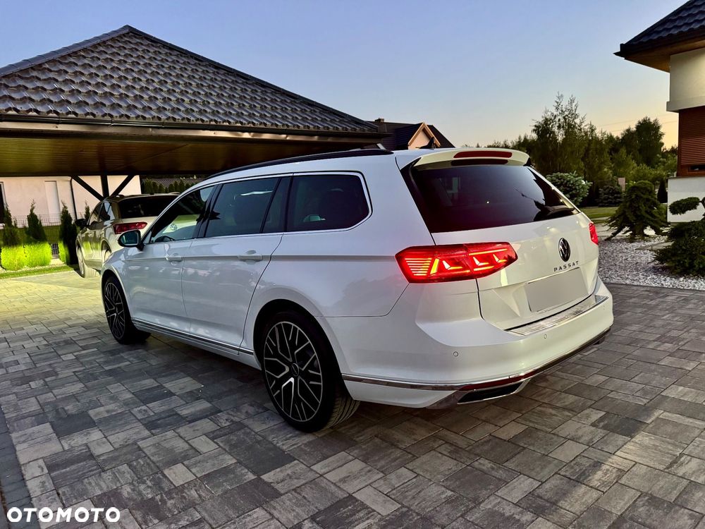 Volkswagen Passat 2.0 TDI EVO Elegance DSG - 19