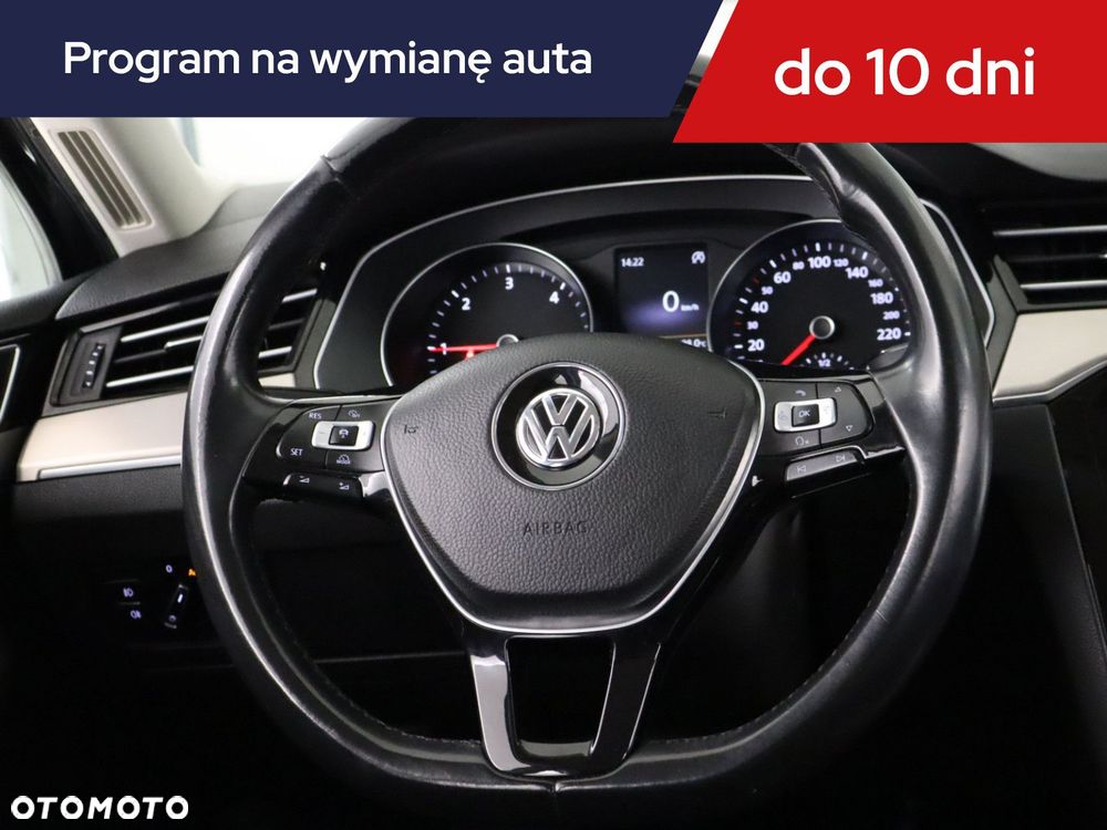 Volkswagen Passat Variant - 22