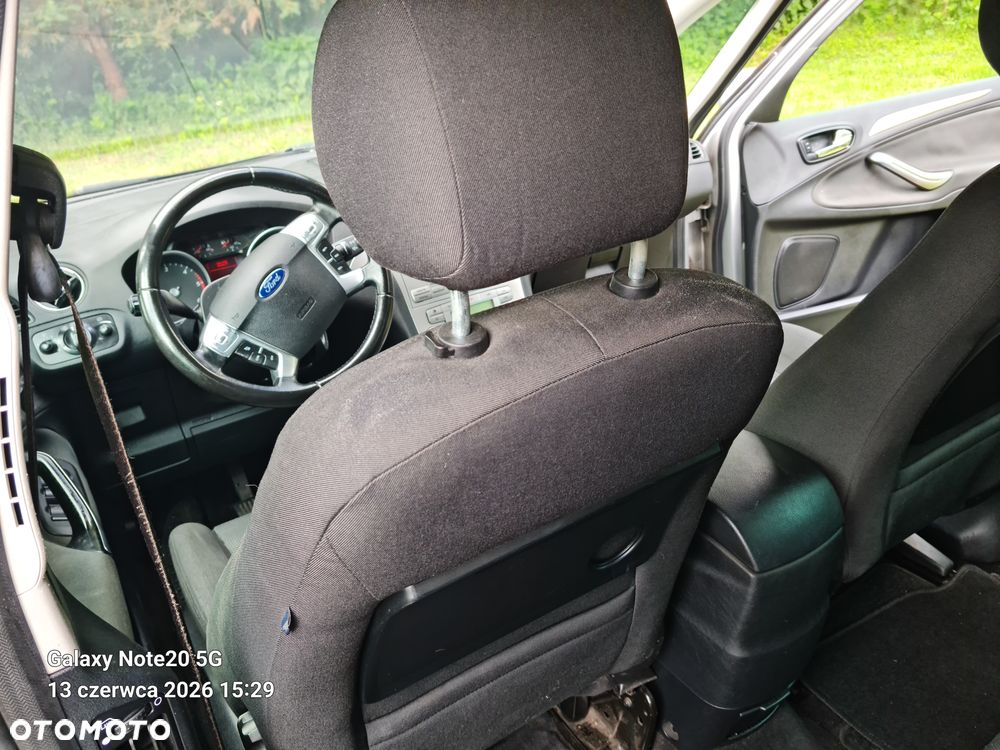 Ford S-Max - 26