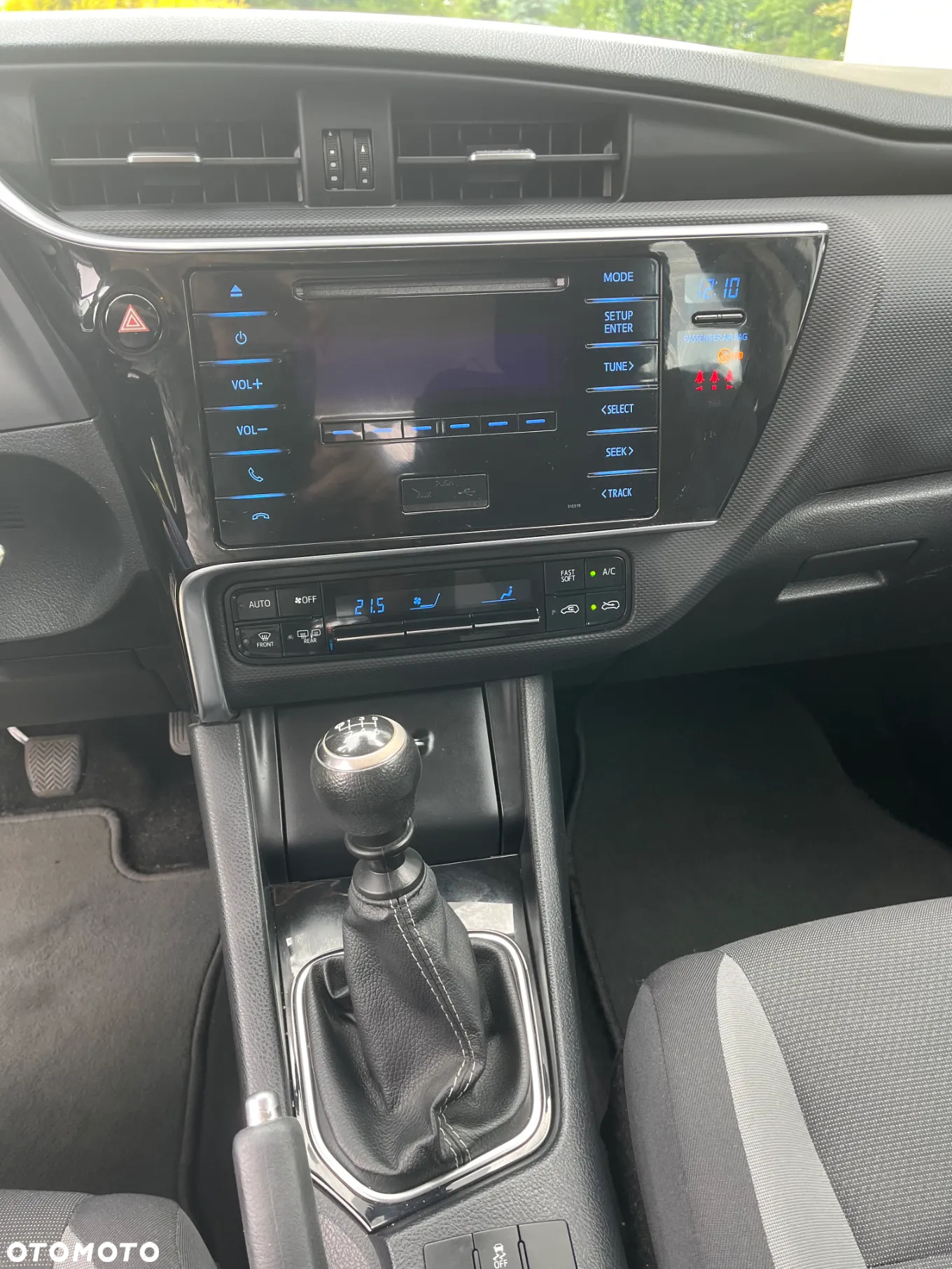 Toyota Auris 1.4 D-4D Active - 6