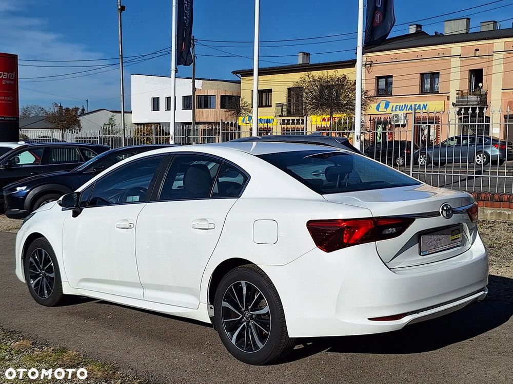 Toyota Avensis 2.0 D-4D Active Business - 9