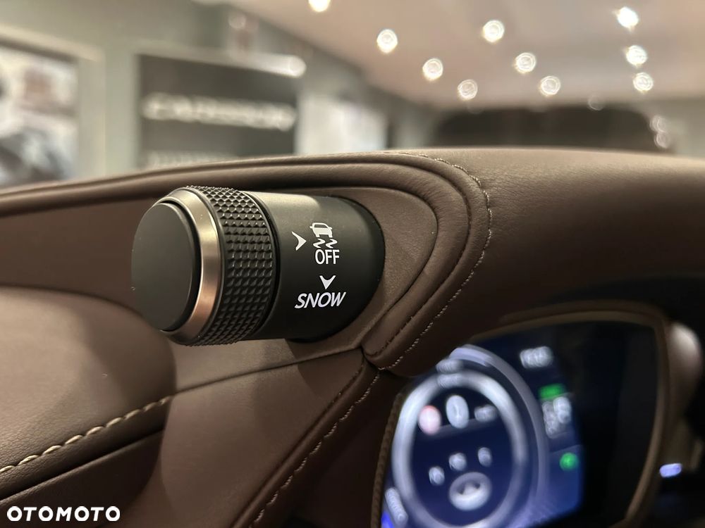 Lexus LS 500h Omotenashi AWD - 39