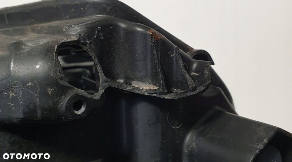 Suzuki Vitara III Reflektor Prawy KOITO 100-7R16 - 5