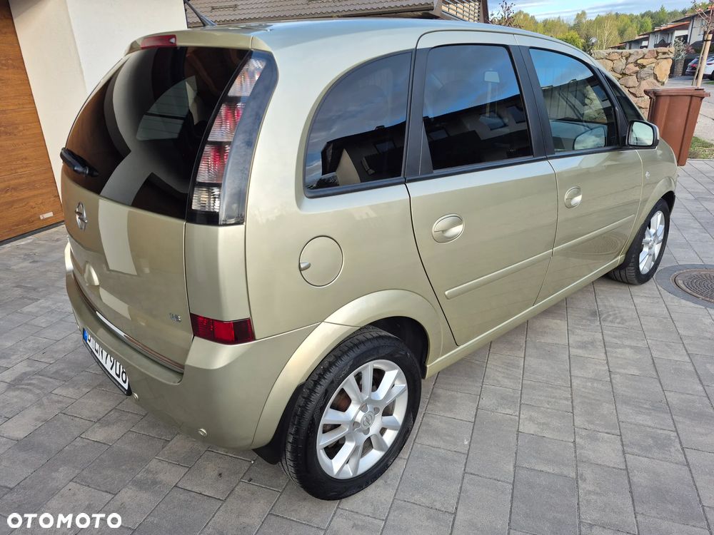 Opel Meriva 1.6 16V Cosmo - 23