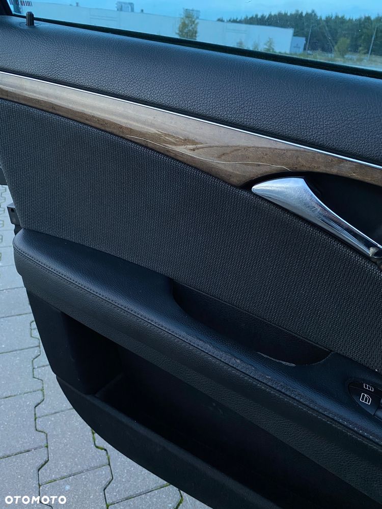 Mercedes-Benz Klasa E - 22