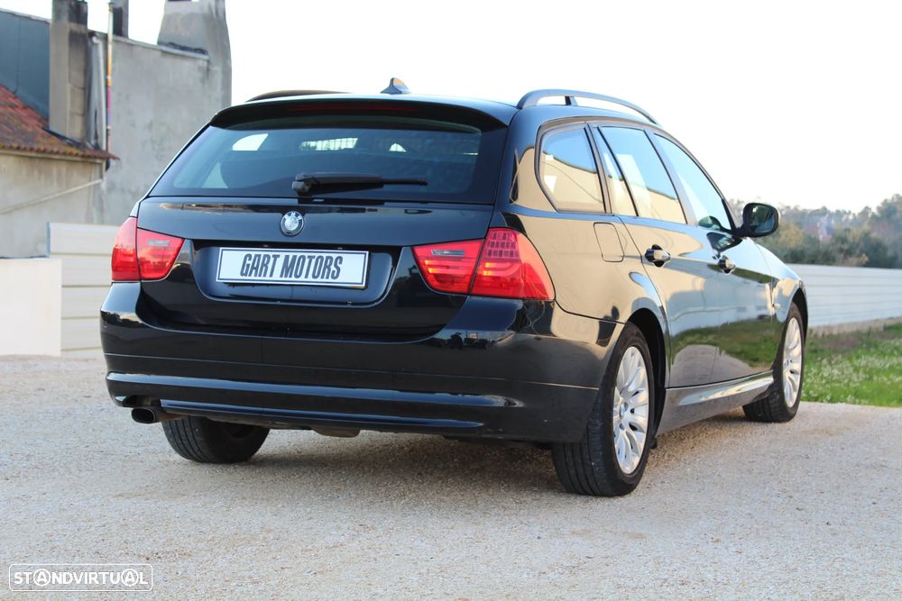 BMW 318 d Dynamic - 3