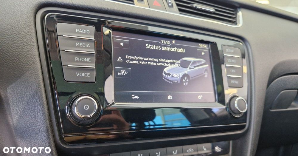 Skoda Octavia Scout 2.0 TDI 4x4 DSG - 24