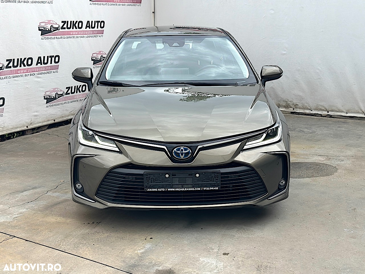 Toyota Corolla 1.8 HSD Business - 3