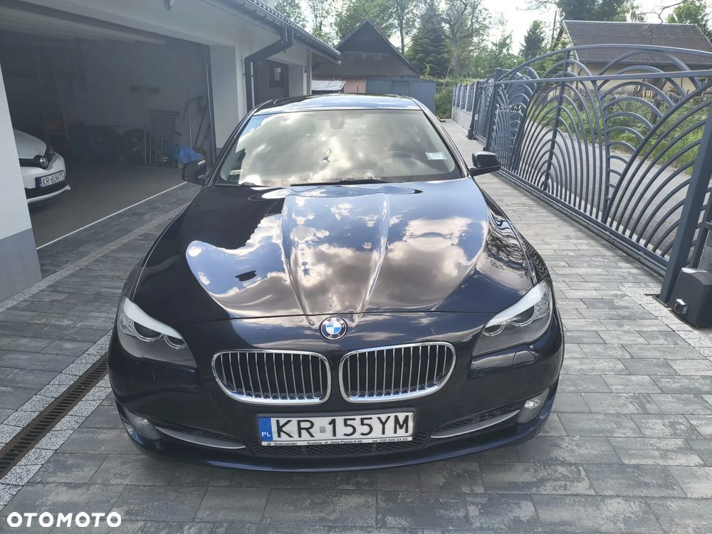 BMW Seria 5 520d Luxury Line - 3