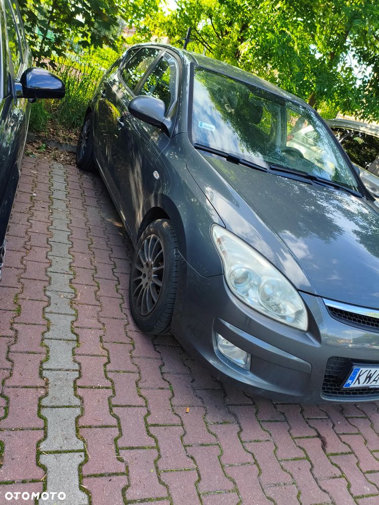Hyundai i30 1.6 Comfort - 3