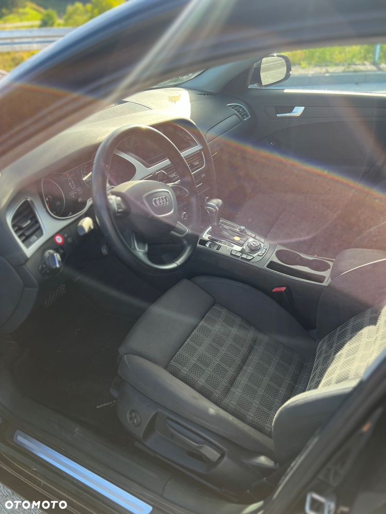 Audi A4 Avant - 9