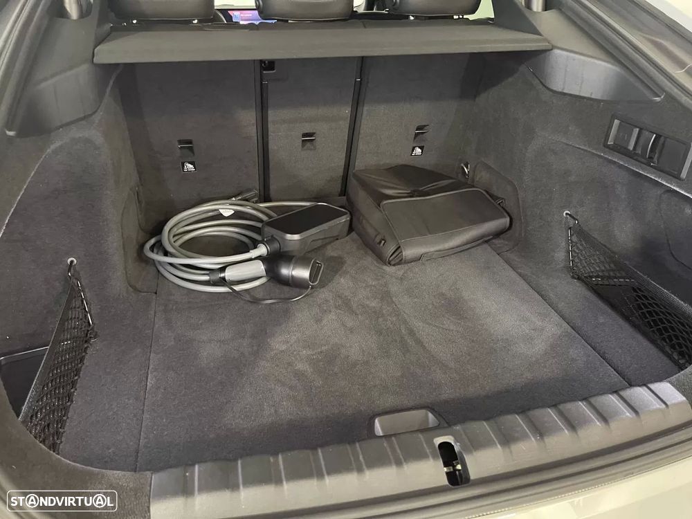 BMW i4 eDrive40 Pack Desportivo M Pro - 56