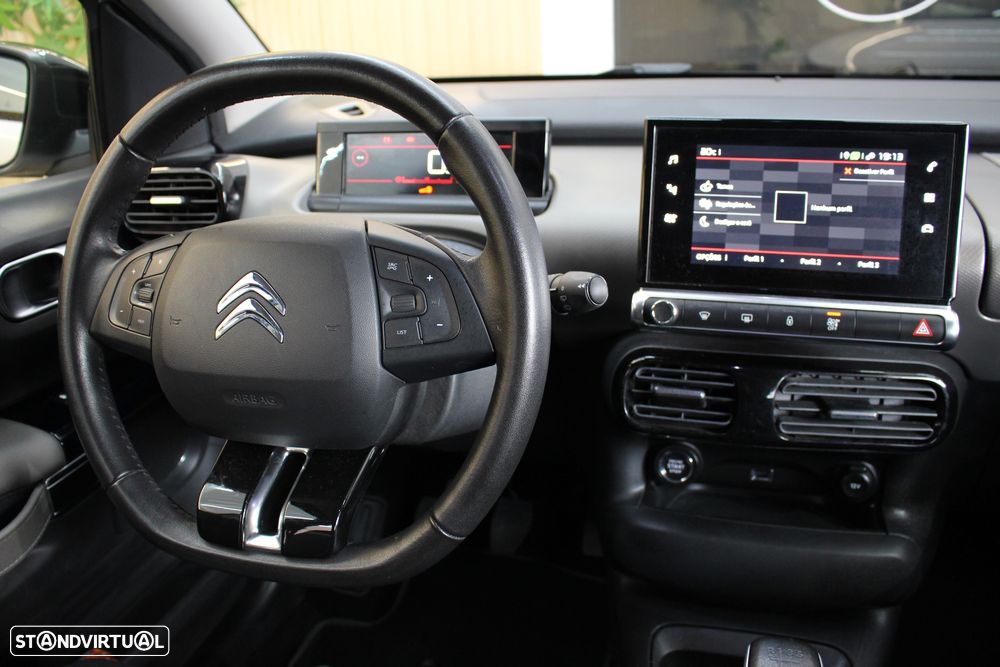 Citroën C4 Cactus 1.2 PureTech Shine - 35