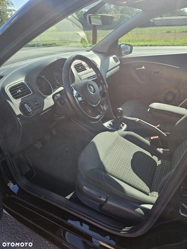 Volkswagen Polo 1.4 TDI Blue Motion - 16