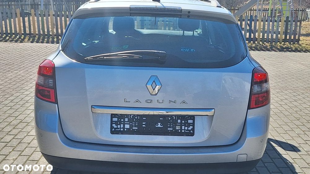 Renault Laguna dCi 110 FAP Paris Business - 8