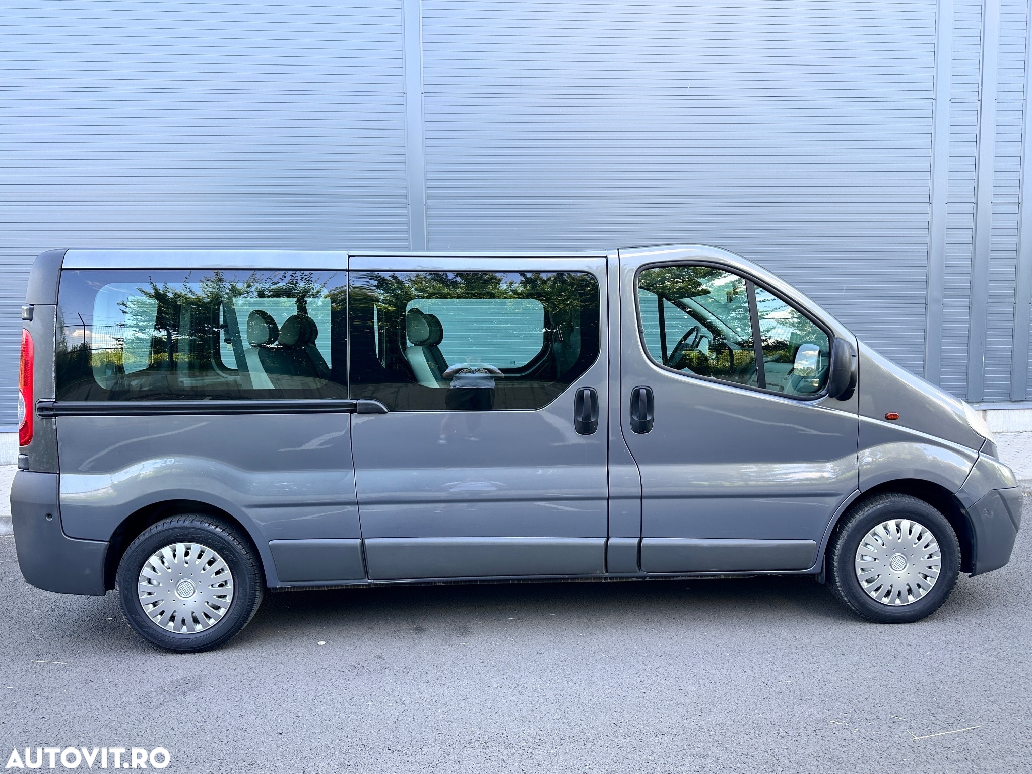 Opel Vivaro 2.0 CDTI L2H1 DPF Design Edition - 16