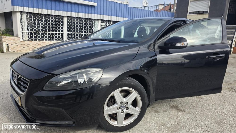 Volvo V40 D2 - 6