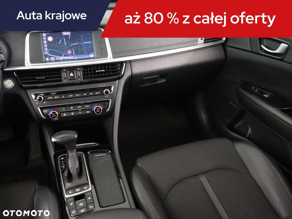 Kia Optima - 10
