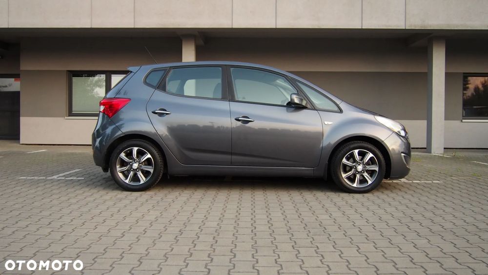 Hyundai ix20 1.4 blue Comfort - 29