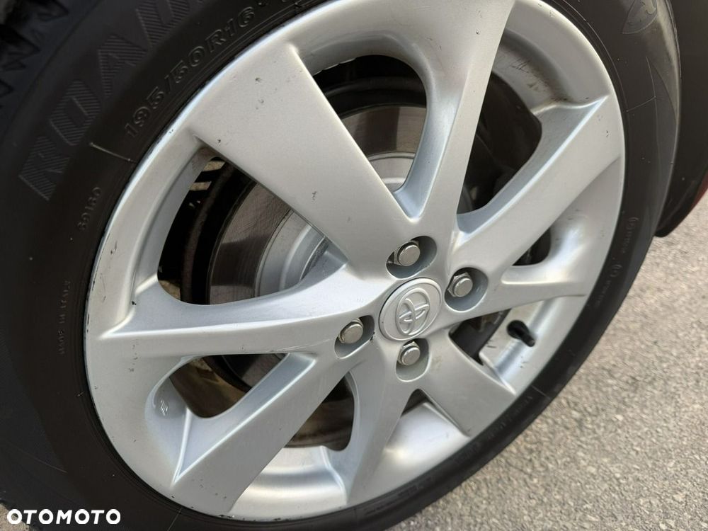 Toyota Yaris - 19