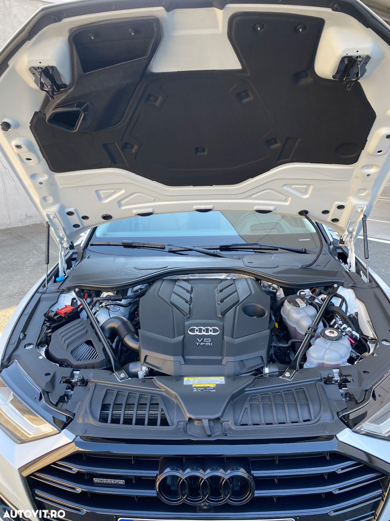 Audi A8 60 TFSI e quattro Tiptronic PHEV - 10