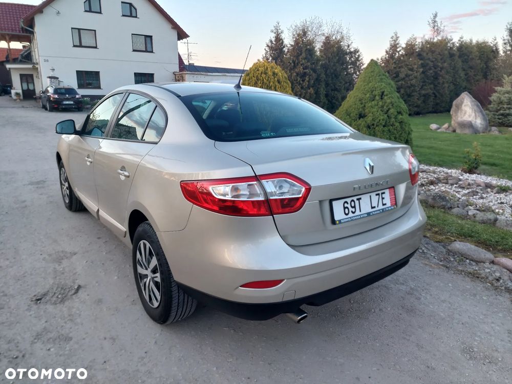 Renault Fluence 1.6 16V 110 Expression - 29