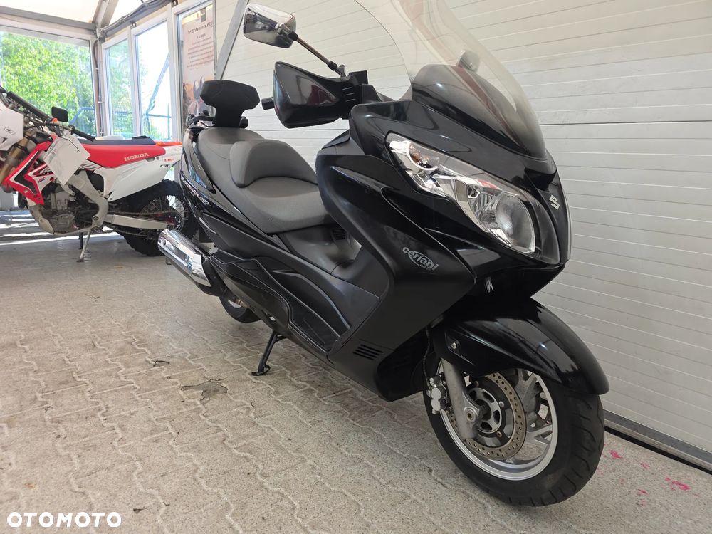 Suzuki Burgman - 3