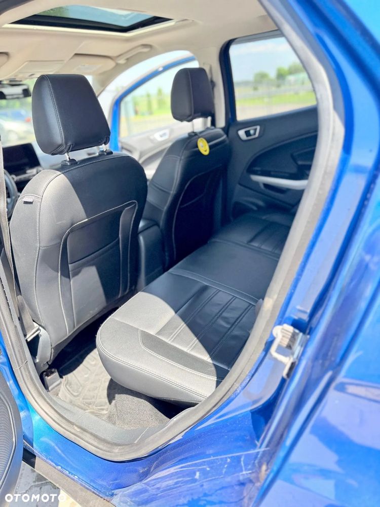 Ford EcoSport - 12