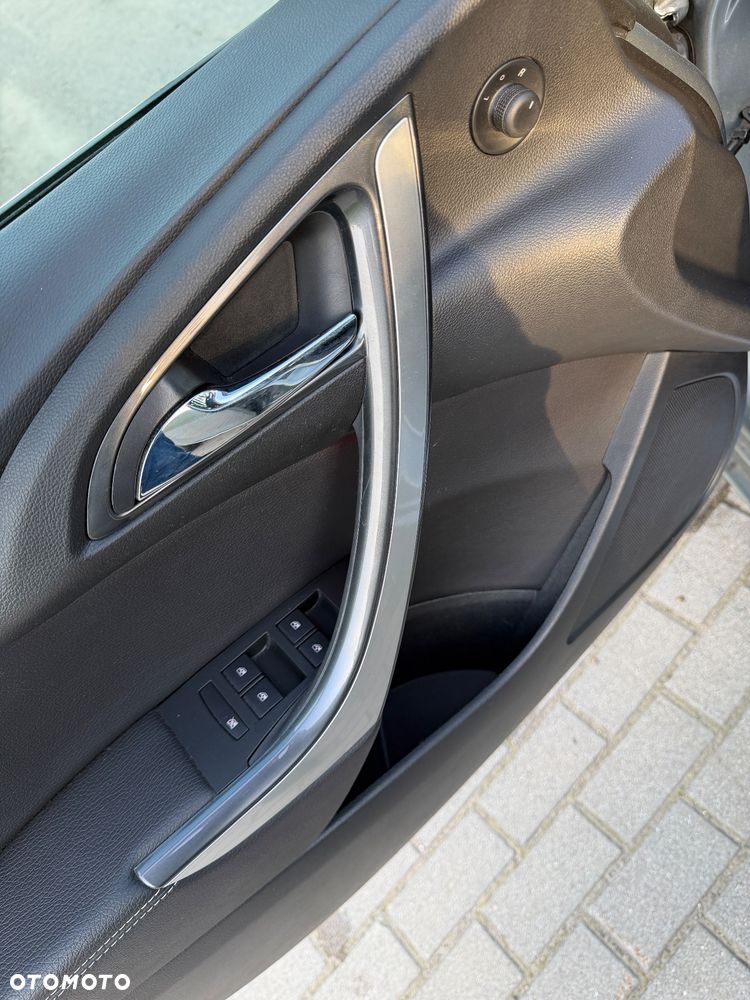 Opel Astra 1.7 CDTI DPF Exklusiv - 22