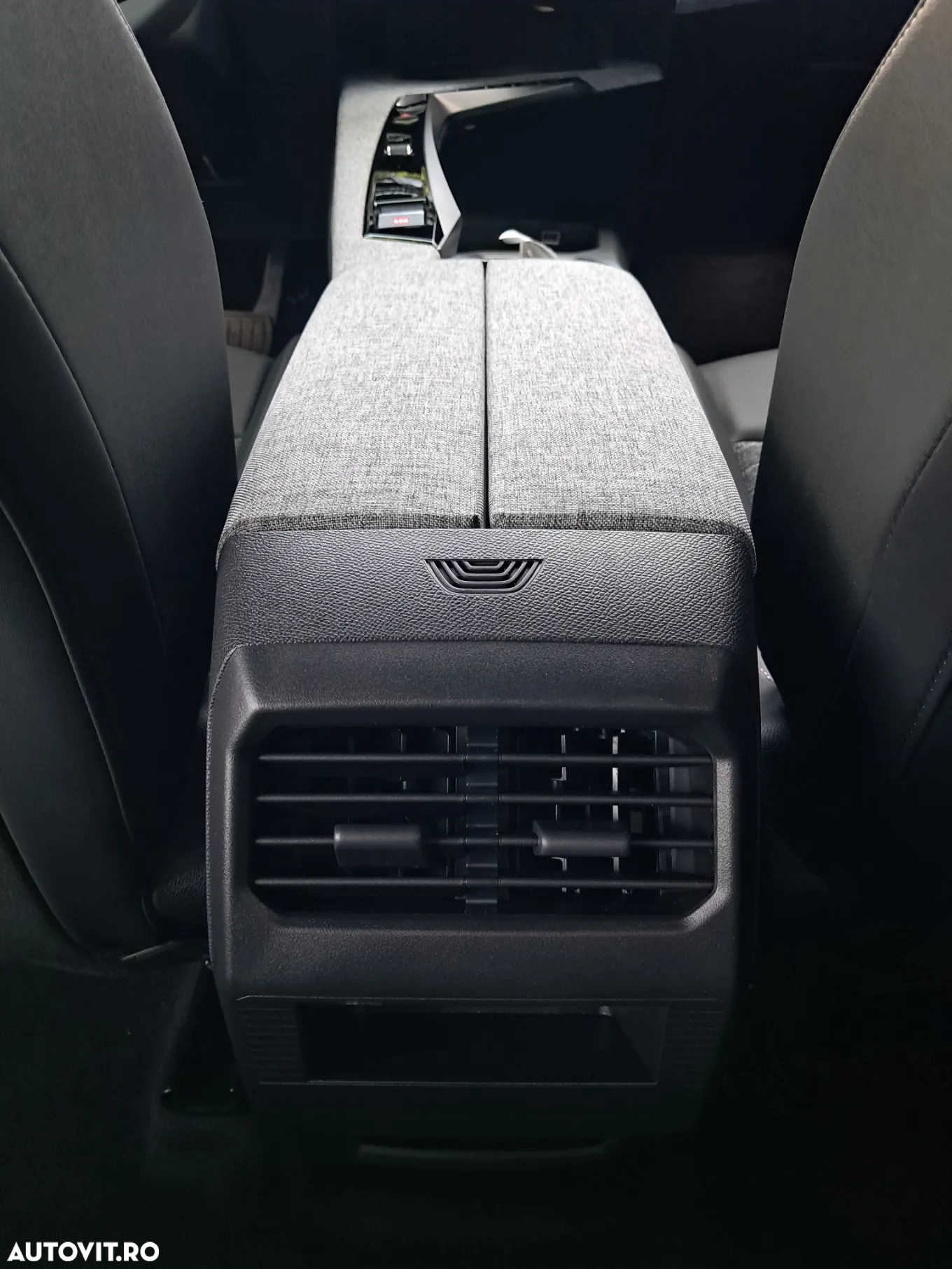 Peugeot 3008 Hybrid 145 e-DSC6 Allure - 18