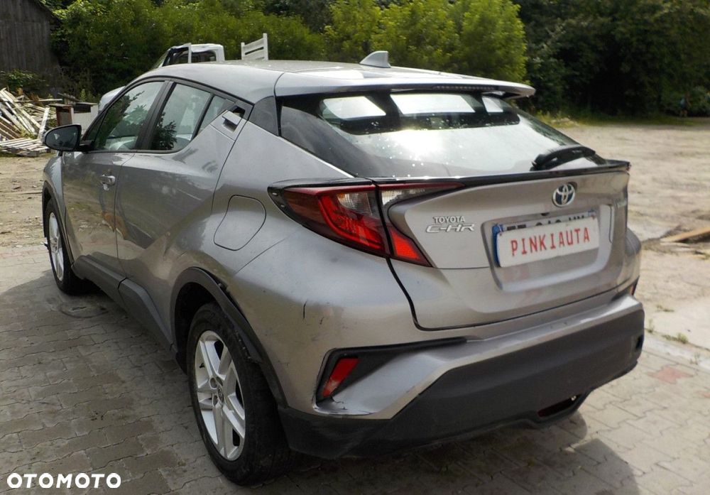 Toyota C-HR - 10