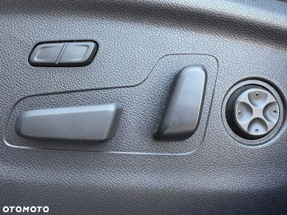 Kia Sorento - 16