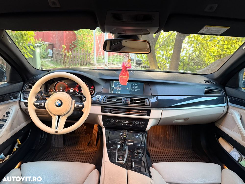 BMW Seria 5 525d xDrive AT - 19