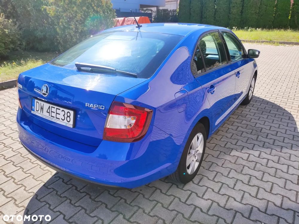 Skoda RAPID 1.0 TSI Ambition DSG - 4