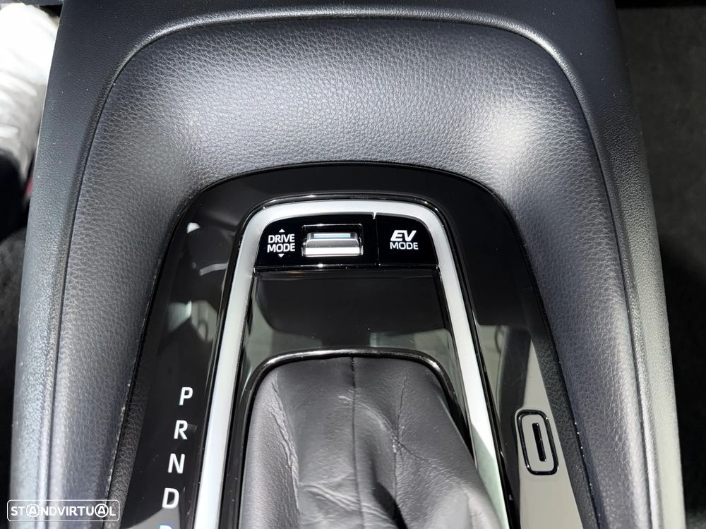 Toyota Corolla Touring Sports 1.8 Hybrid Comfort - 32