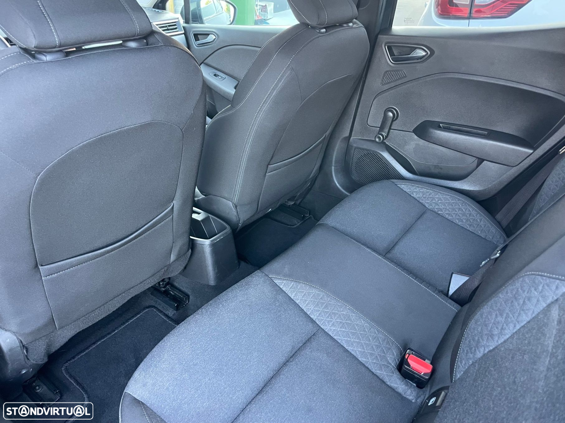 Renault Clio 1.5 Blue dCi Intens - 10