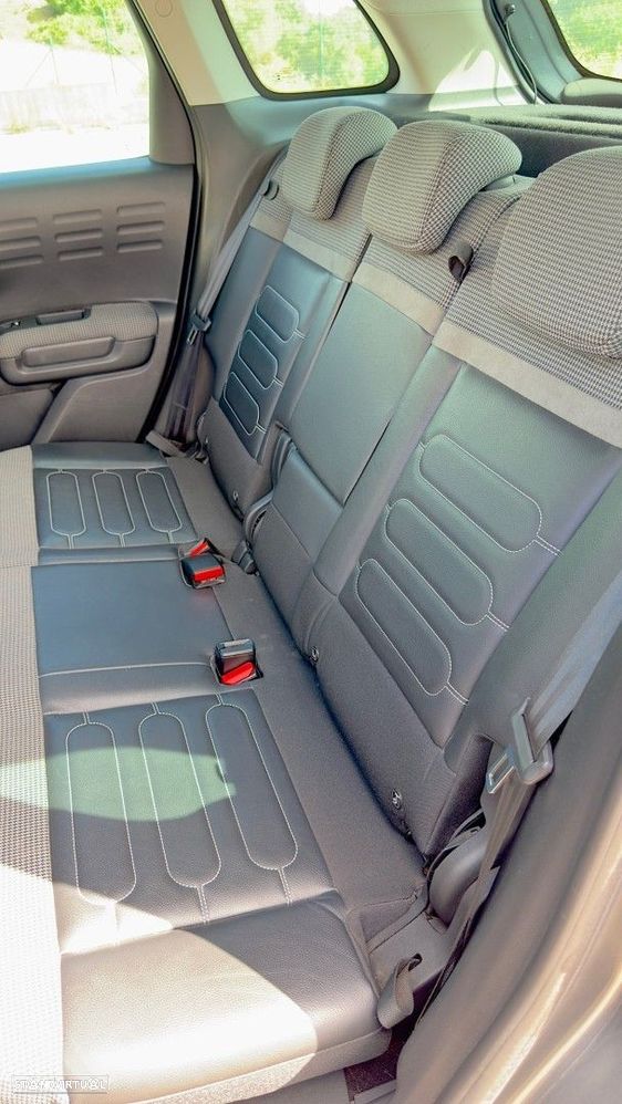 Citroën C3 Aircross PureTech 130 Stop & Start OPF Shine - 13