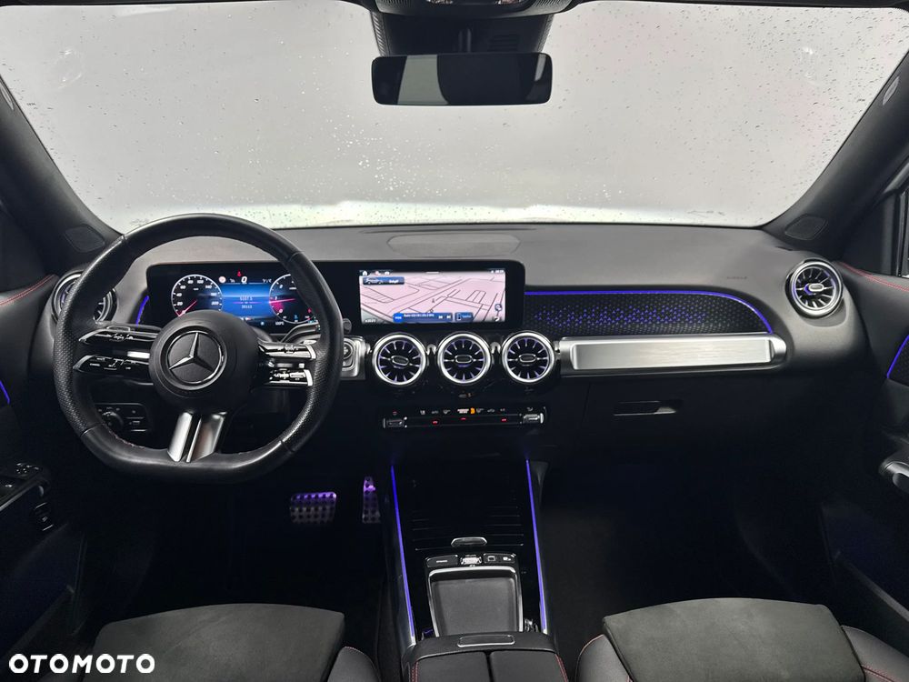 Mercedes-Benz GLB 200 d 4-Matic AMG Line 8G-DCT - 23