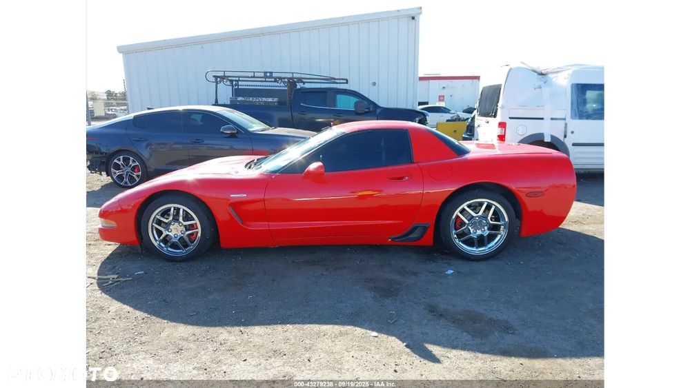 Chevrolet Corvette - 6