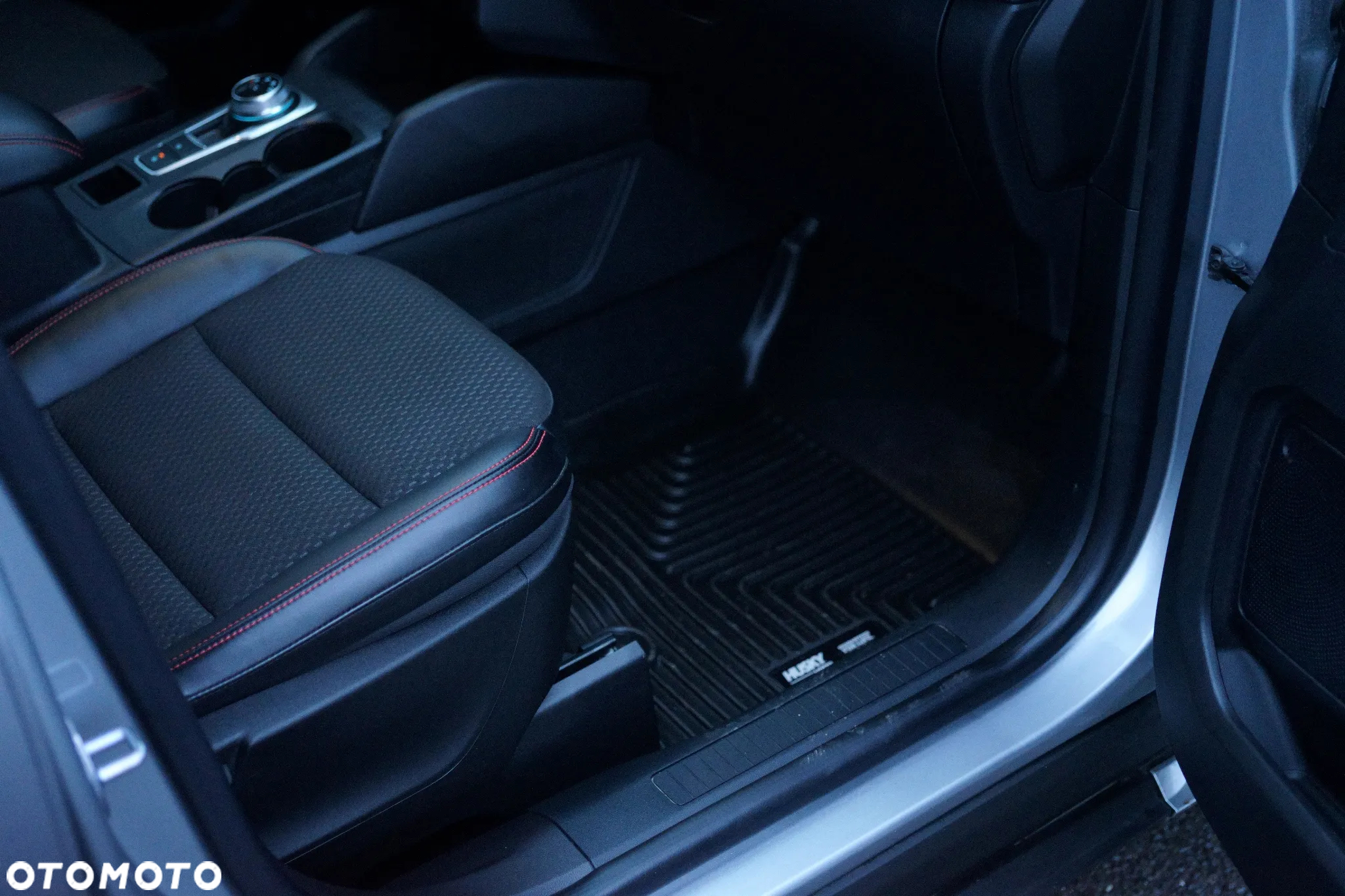 Ford Escape 1.5 EcoBoost AWD SE - 37