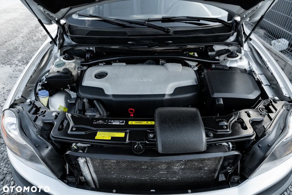 Volvo XC 90 D5 Kinetic - 32