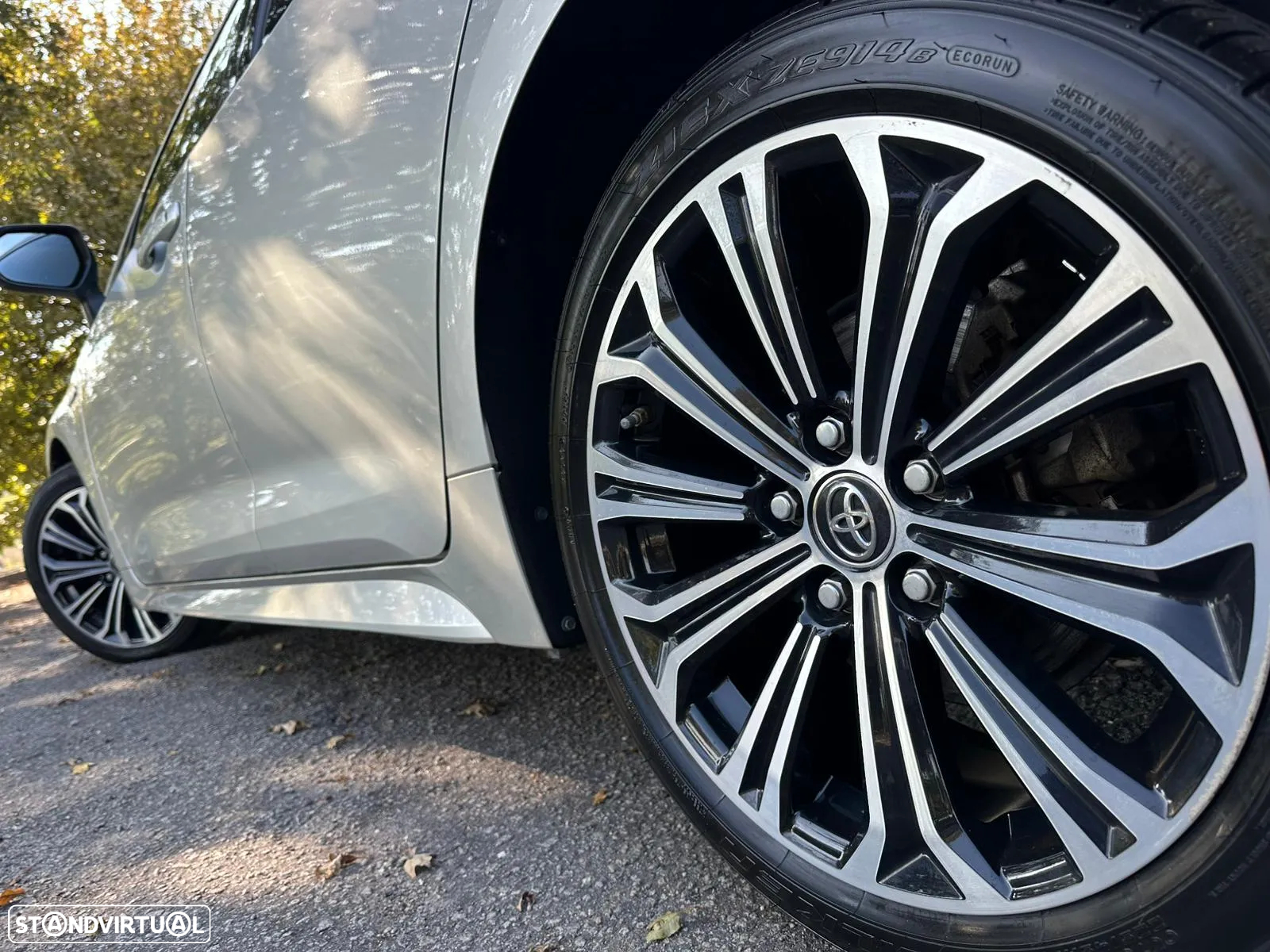 Toyota Corolla 2.0 Hybrid Square Collection - 7