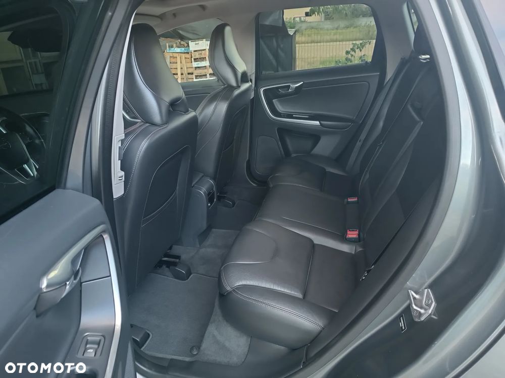Volvo XC 60 - 10