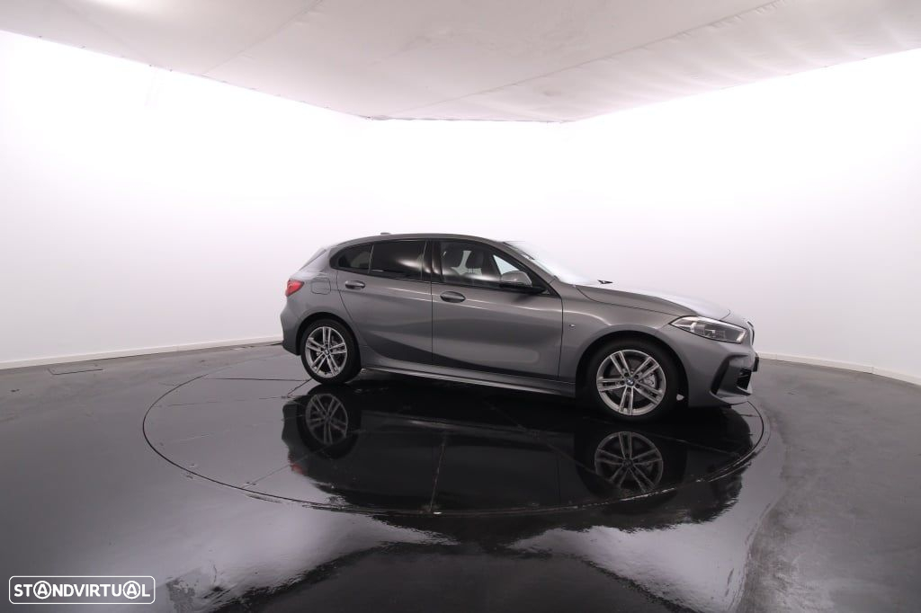 BMW 116 d Pack Desportivo M Auto - 10